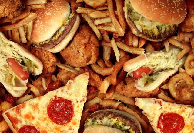 Junk food may be fuelling rise in food allergies, say experts